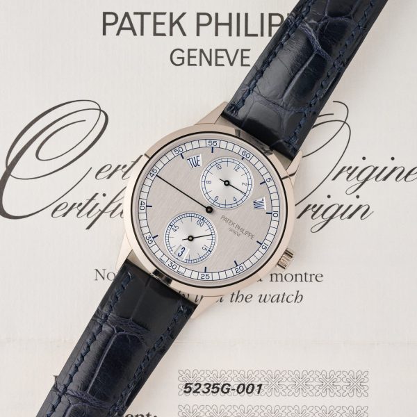 Patek Philippe Annual Calendar Regulator 5235G - Argentè Dial - Upolished - Original Warranty